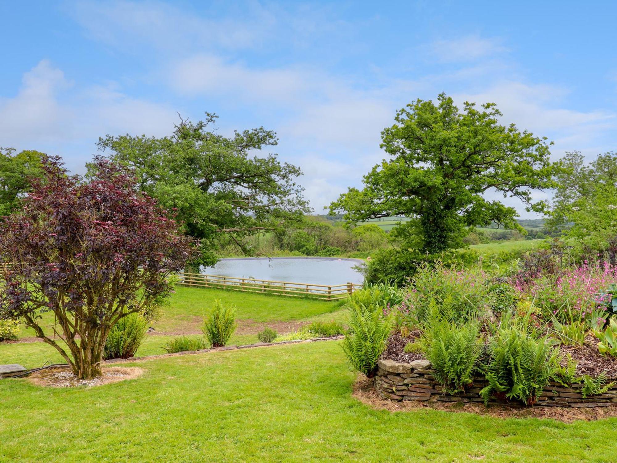 הוילה הולסוורת'י Hole Park מראה חיצוני תמונה